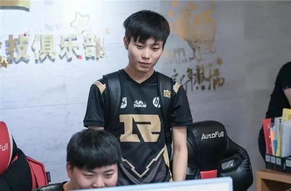 袁也淳的开 袁也淳的开