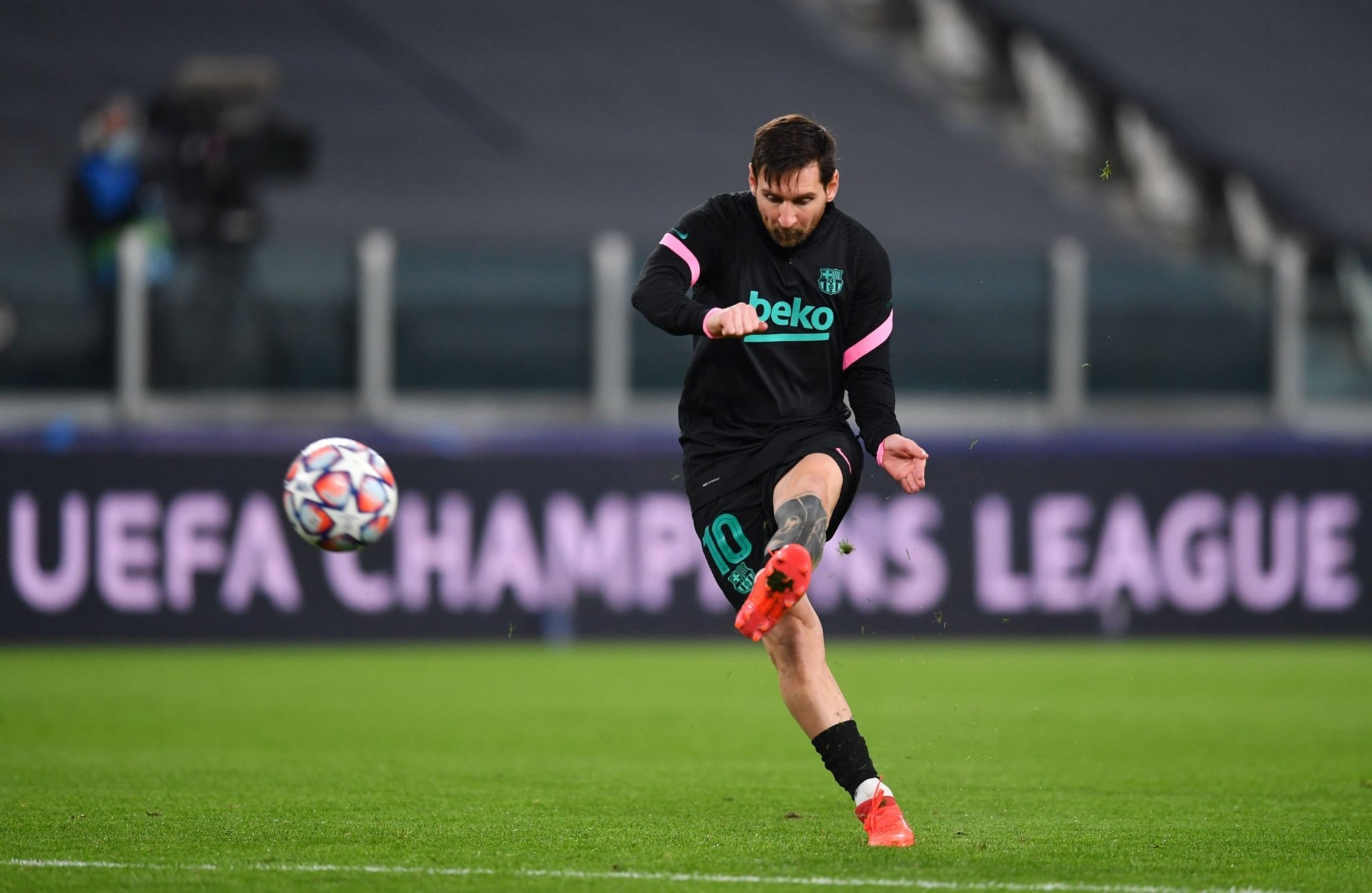 马杜埃凯若 马杜埃凯若